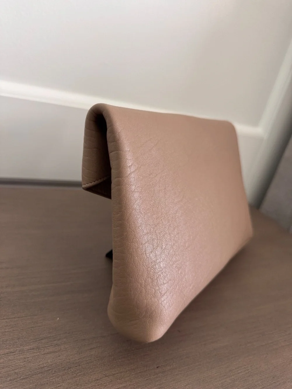 Ysl Cassandre large pouch in lambskin - Picture 3 of 6
